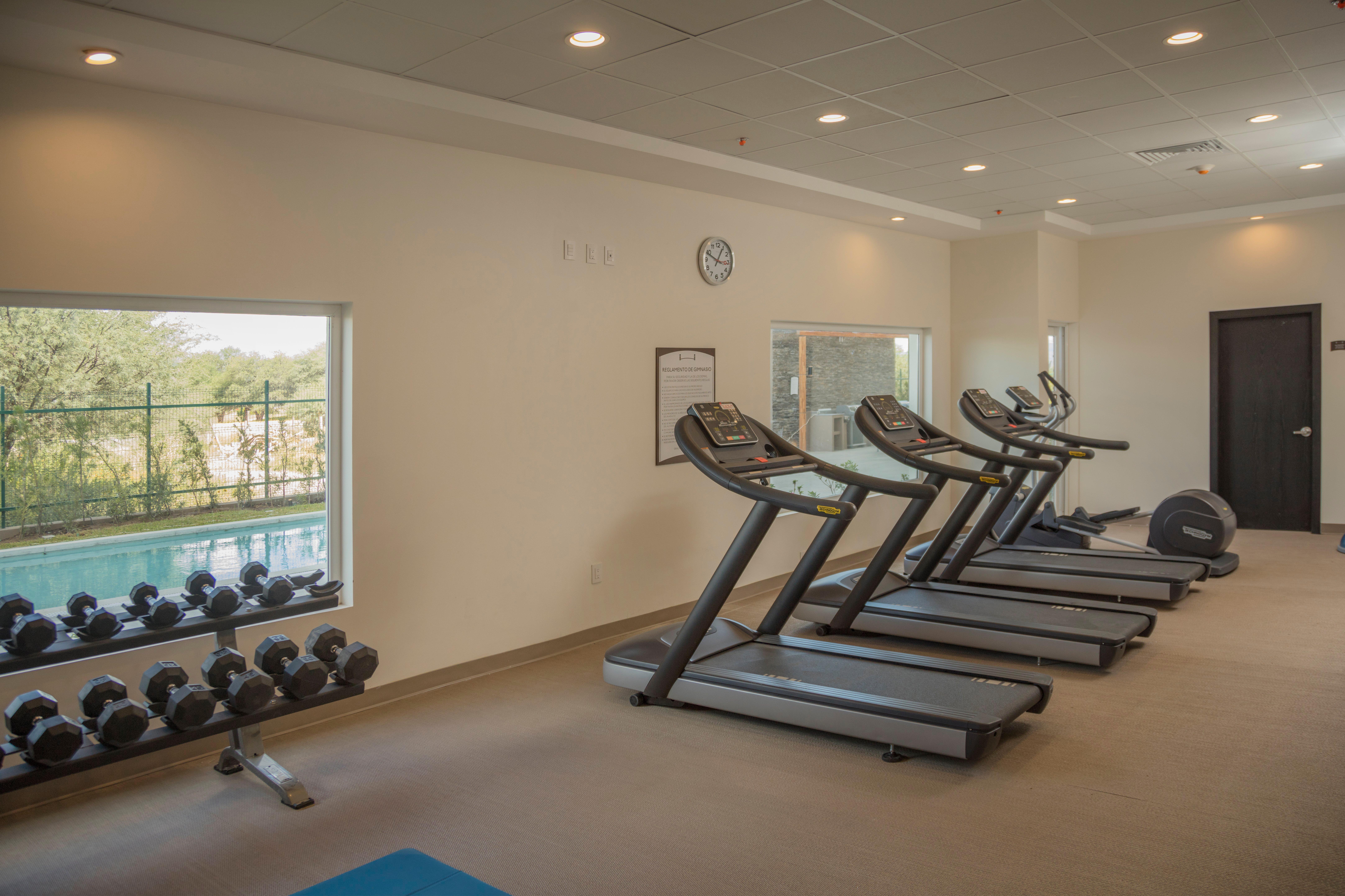 Staybridge Suites Silao By Ihg Екстер'єр фото