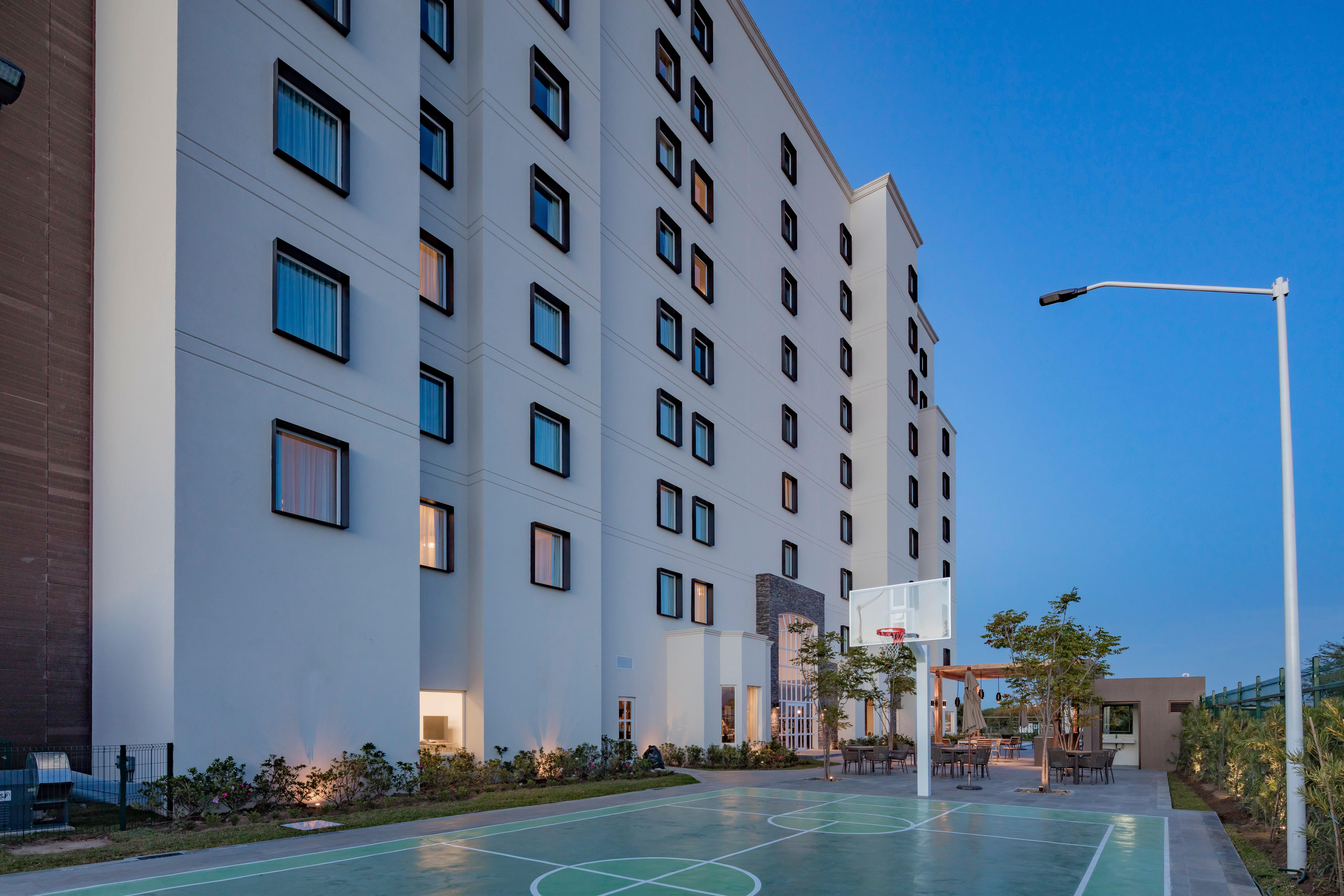Staybridge Suites Silao By Ihg Екстер'єр фото