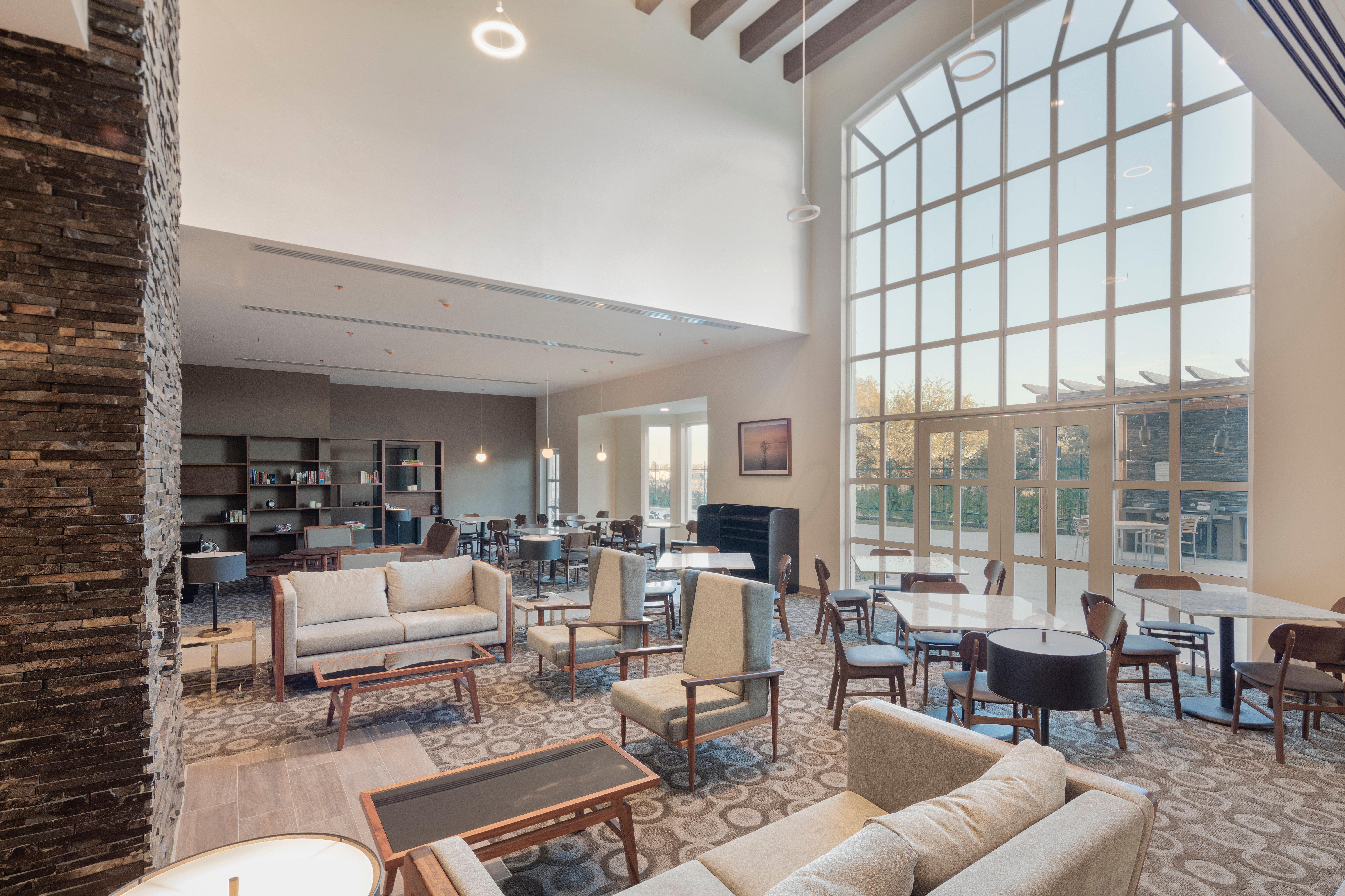 Staybridge Suites Silao By Ihg Екстер'єр фото